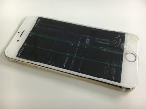 液晶漏れしているiPhone6