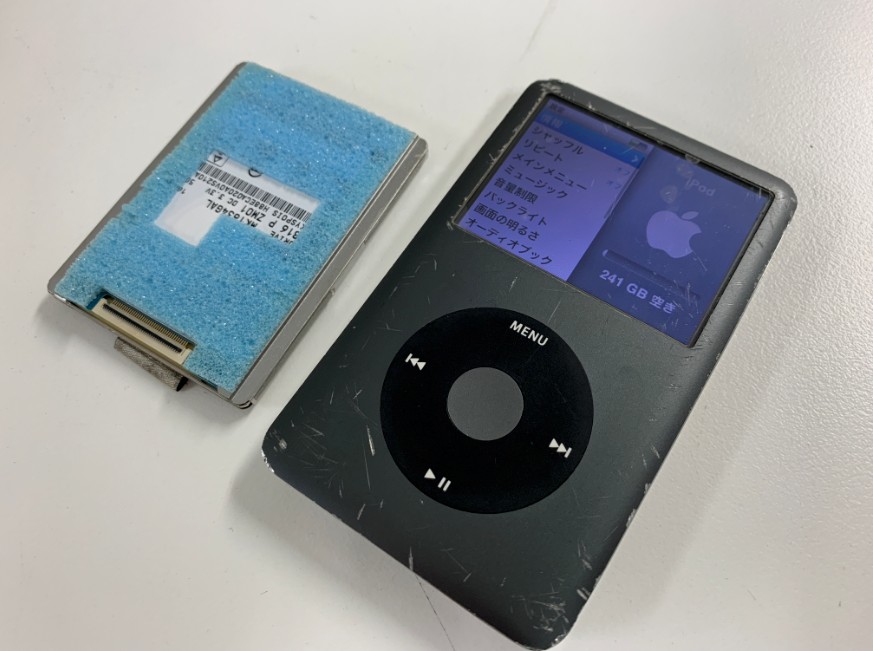 iPod Classicから異音が鳴る！液晶画面に赤いバツマークが出て音楽が聴けない状態もHDD交換で改善！修理費用15800円で256GBに