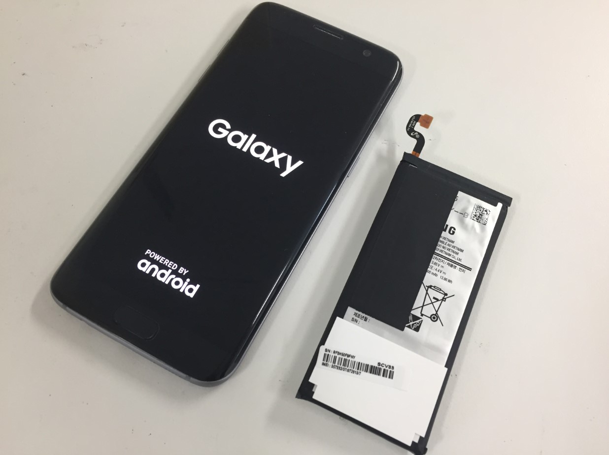 電池パック新品交換修理後のGalaxy S7 Edge