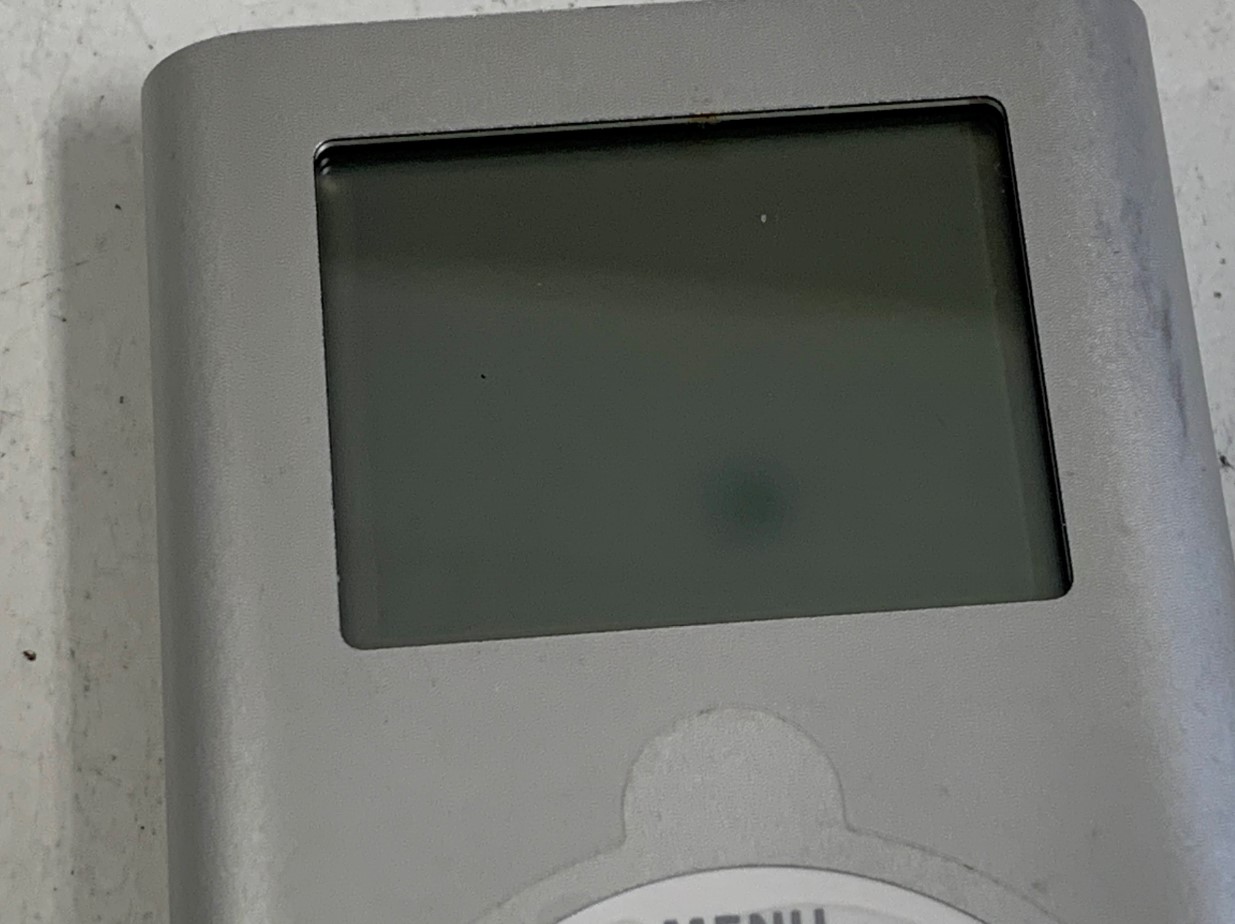 液晶画面尾一部が変色しているiPod mini(第2世代)
