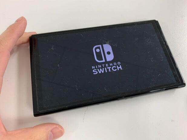 Switchのロゴまで進んだSwitch(有機ELモデル)