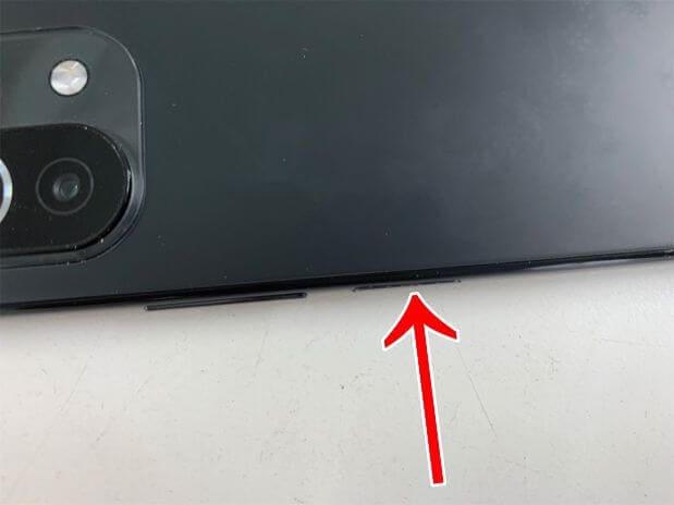 Xiaomi Mi 11 Lite 5Gの電源ボタンが陥没！押せない症状がデータ 
