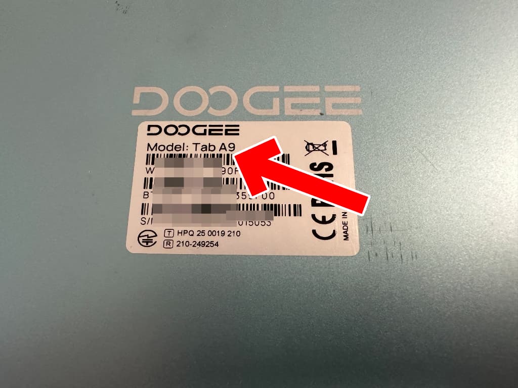 背面パネルの型番はTab A9